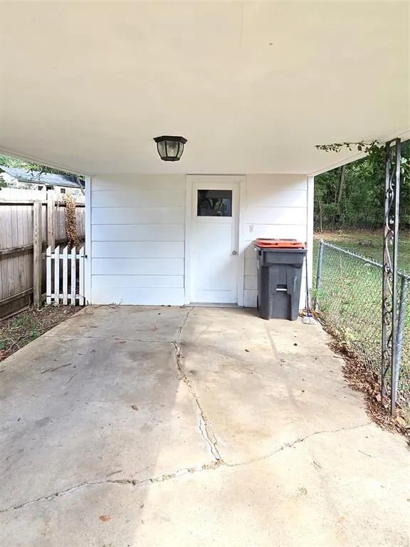 831 SE 18th Street