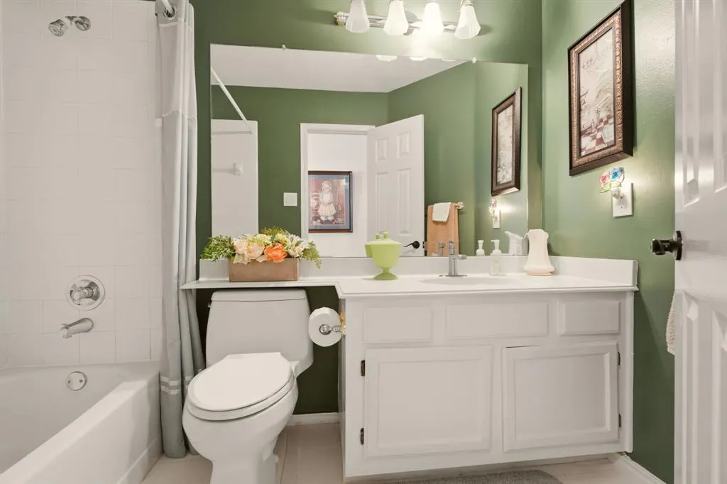 2638 Valley Creek Trail