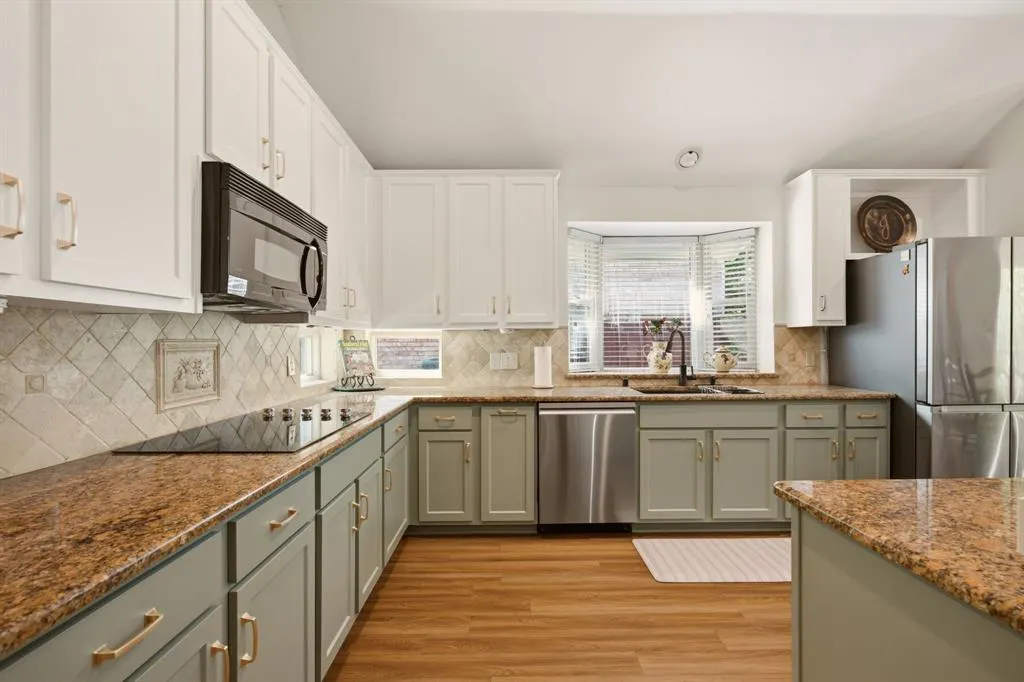2638 Valley Creek Trail