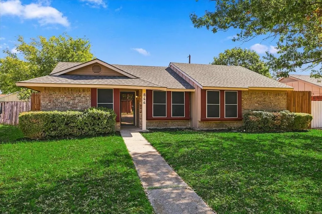 844 Woodrock Drive