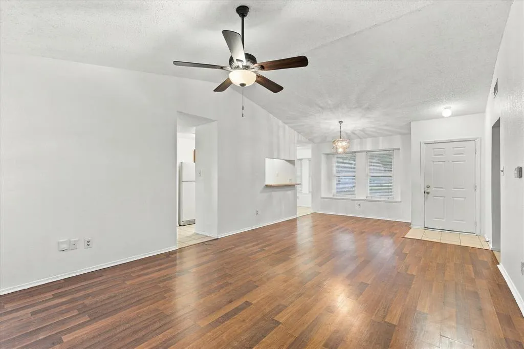844 Woodrock Drive