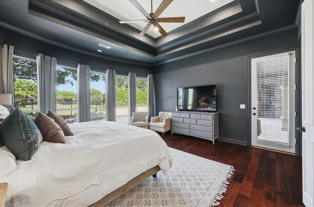 830 Parkwood Court