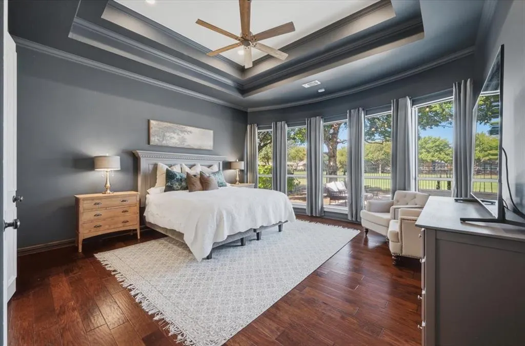 830 Parkwood Court