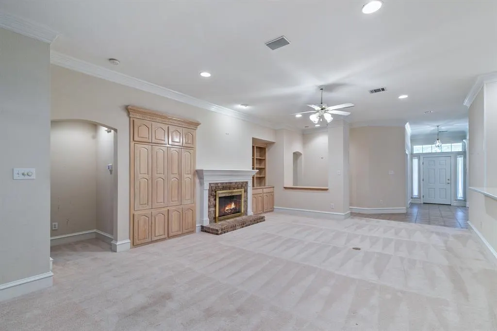 6216 Wolf Ridge Drive
