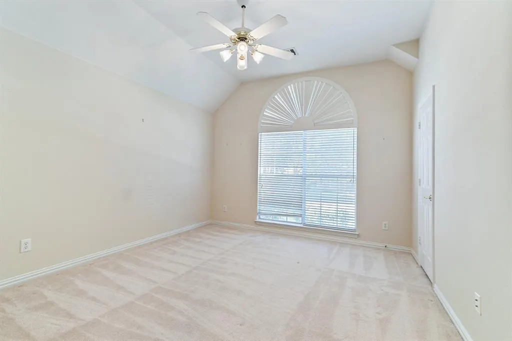 6216 Wolf Ridge Drive