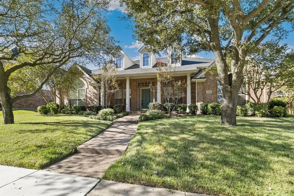 6216 Wolf Ridge Drive