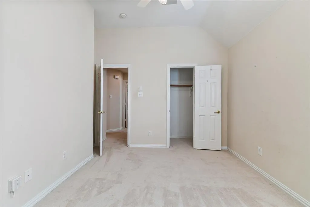 6216 Wolf Ridge Drive