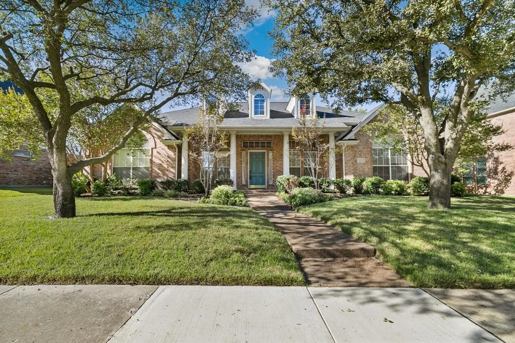 6216 Wolf Ridge Drive