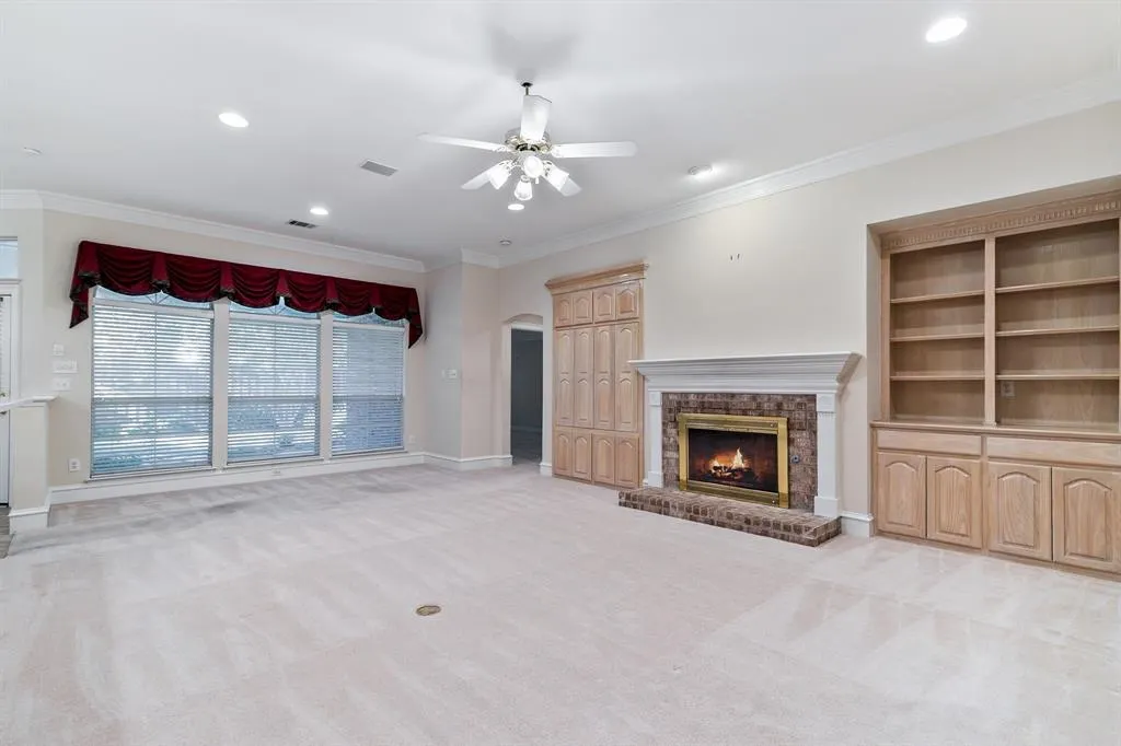 6216 Wolf Ridge Drive