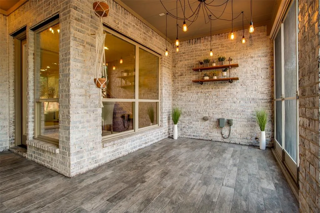 7901 San Jacinto Trail