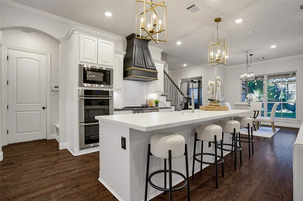 7901 San Jacinto Trail