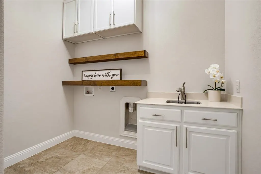 7901 San Jacinto Trail
