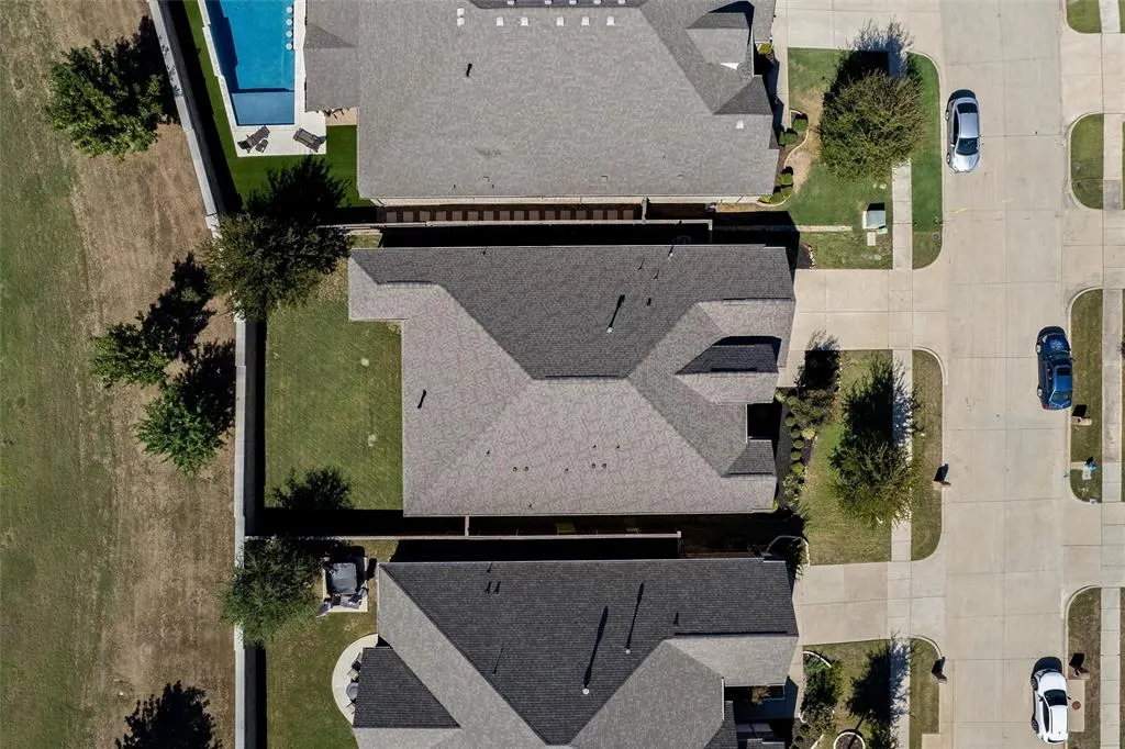7601 Calhoun Cove