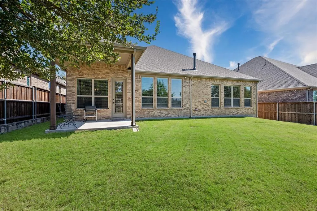 7601 Calhoun Cove