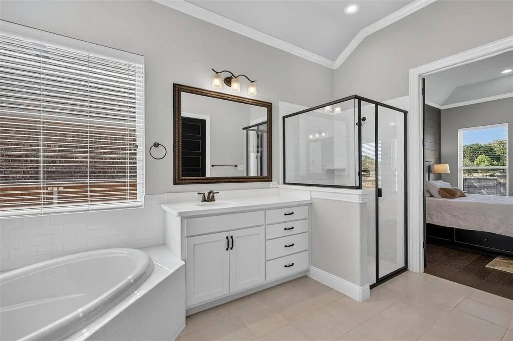 7601 Calhoun Cove