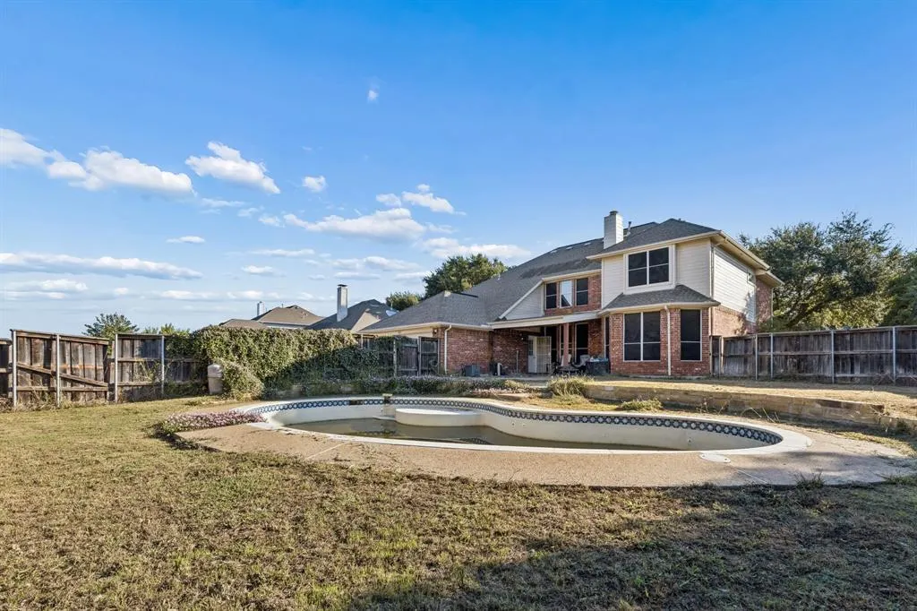 3601 Charleston Drive