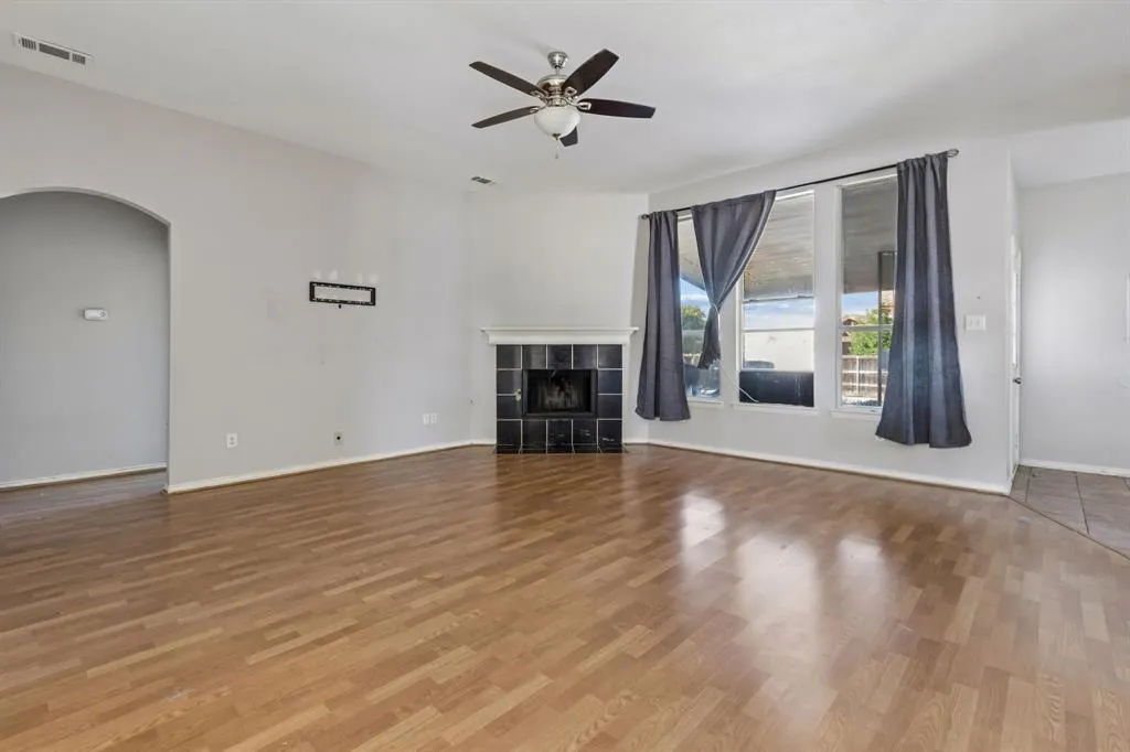 3601 Charleston Drive