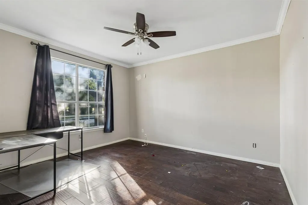 3601 Charleston Drive