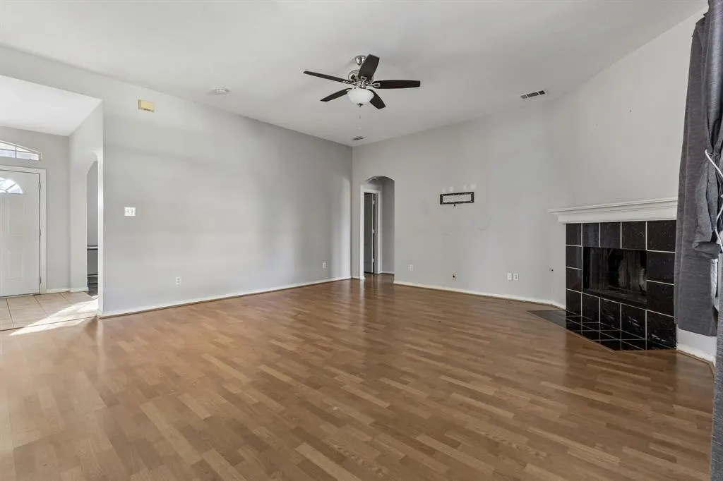 3601 Charleston Drive