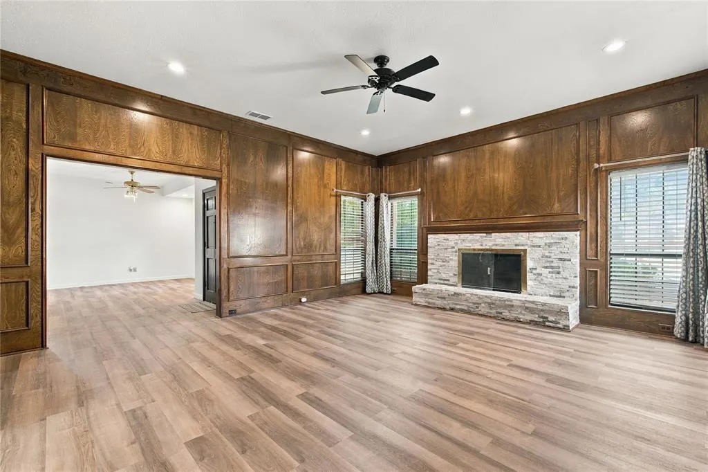 702 Mount Vernon Drive