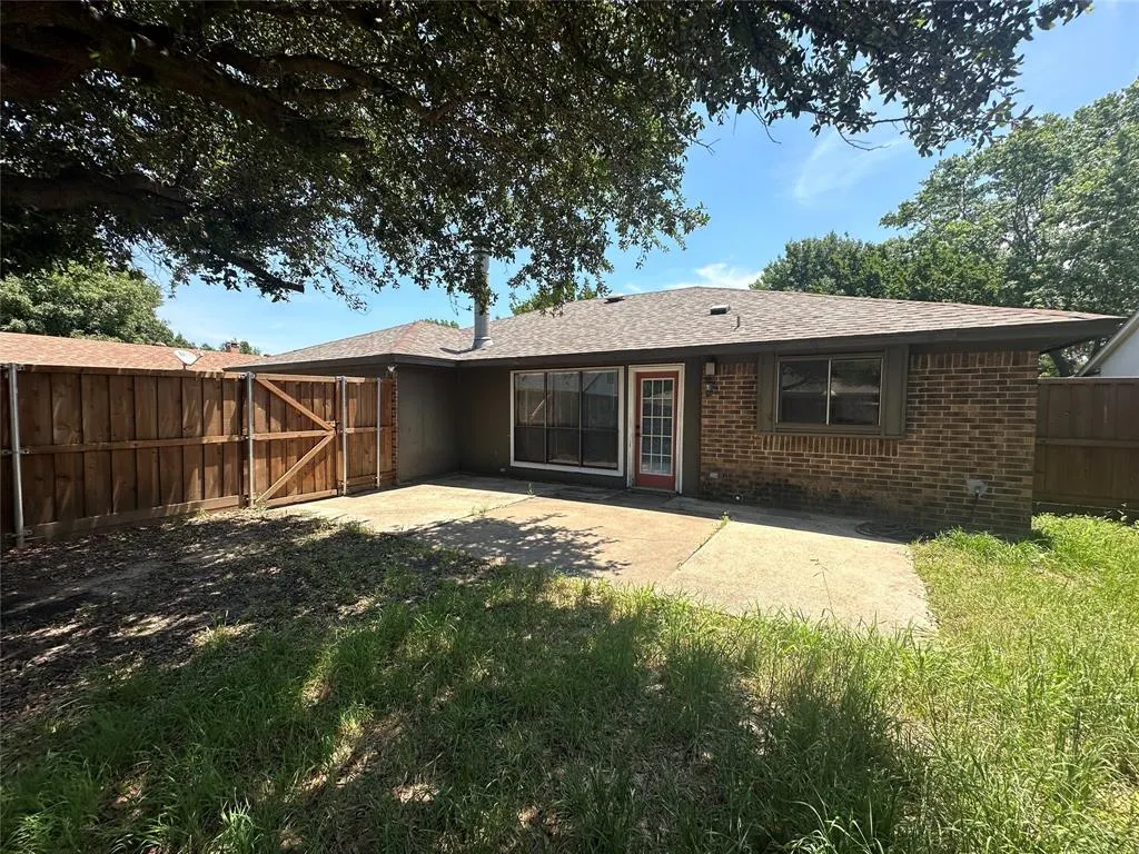 4045 Cavalry Drive