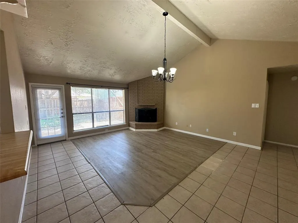 4045 Cavalry Drive