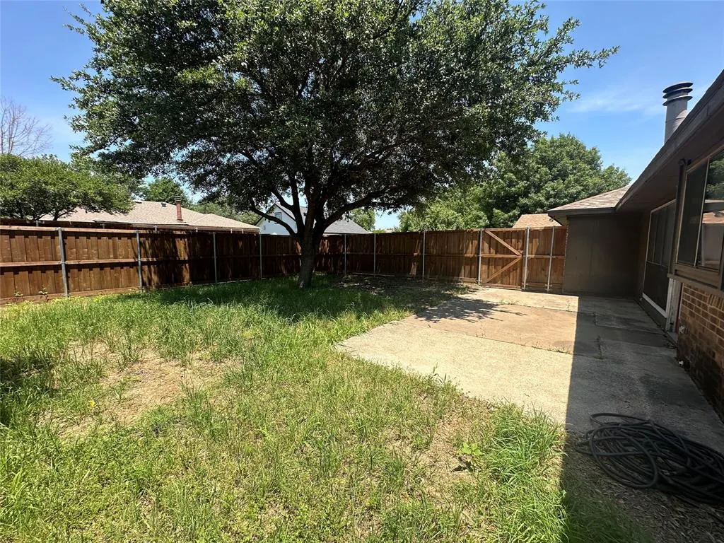4045 Cavalry Drive