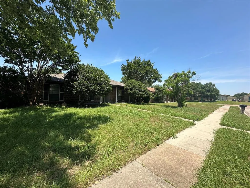 4045 Cavalry Drive