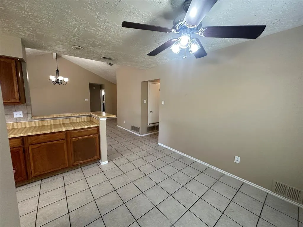 4045 Cavalry Drive
