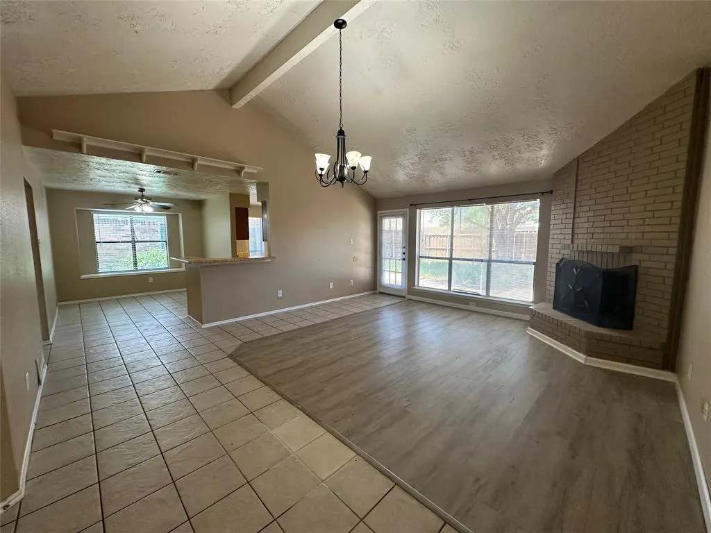 4045 Cavalry Drive