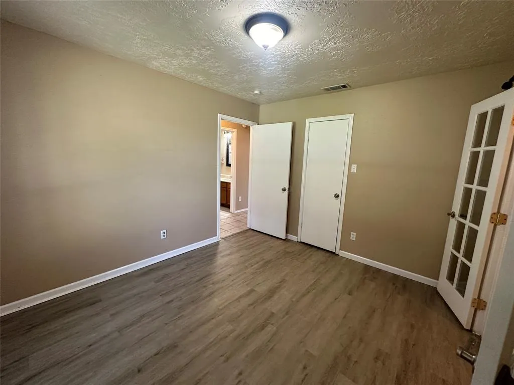 4045 Cavalry Drive