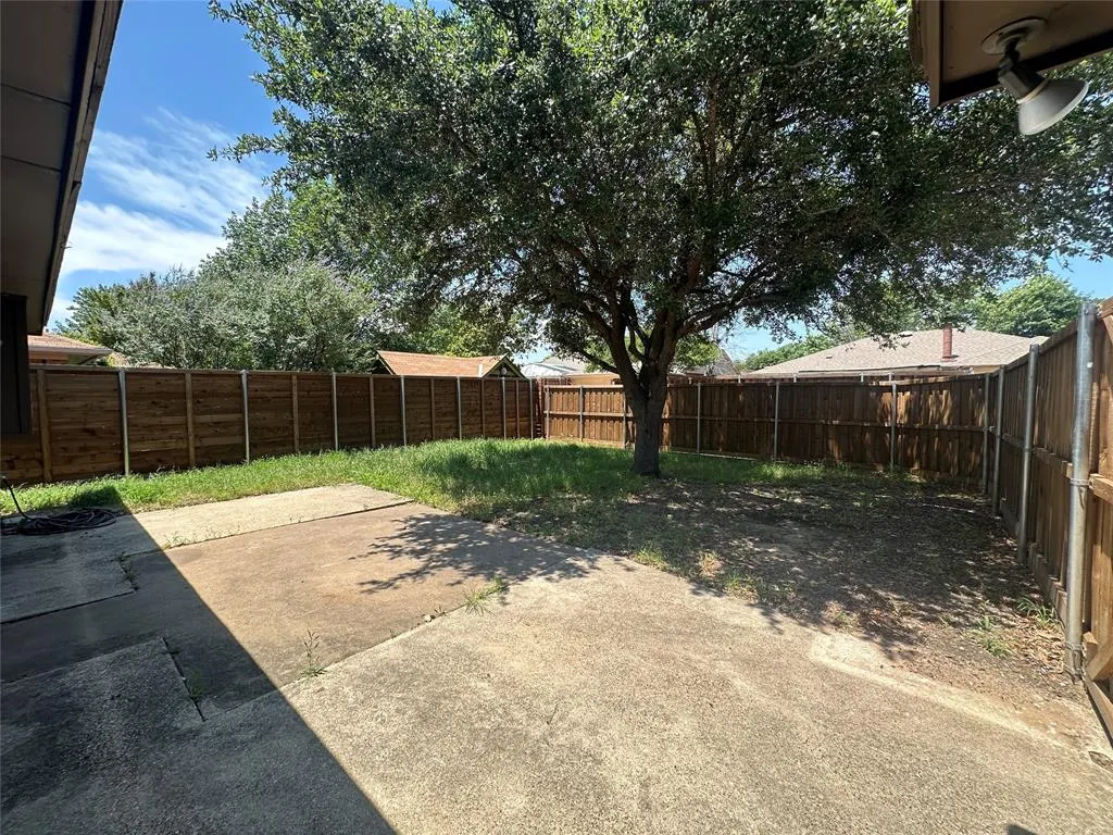 4045 Cavalry Drive
