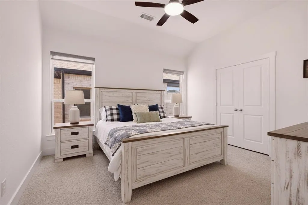 1305 Honey Locust Way