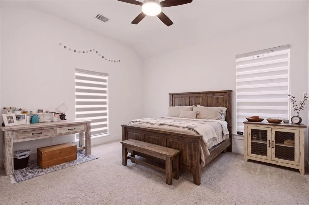1305 Honey Locust Way