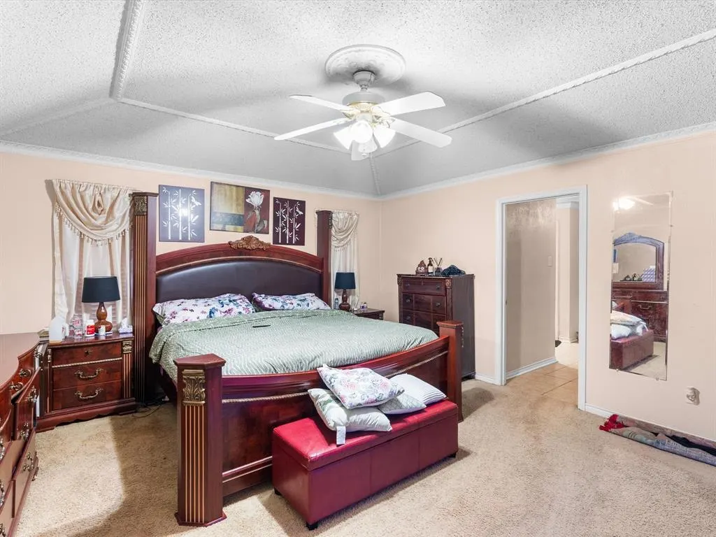 5818 Winding Woods Trail