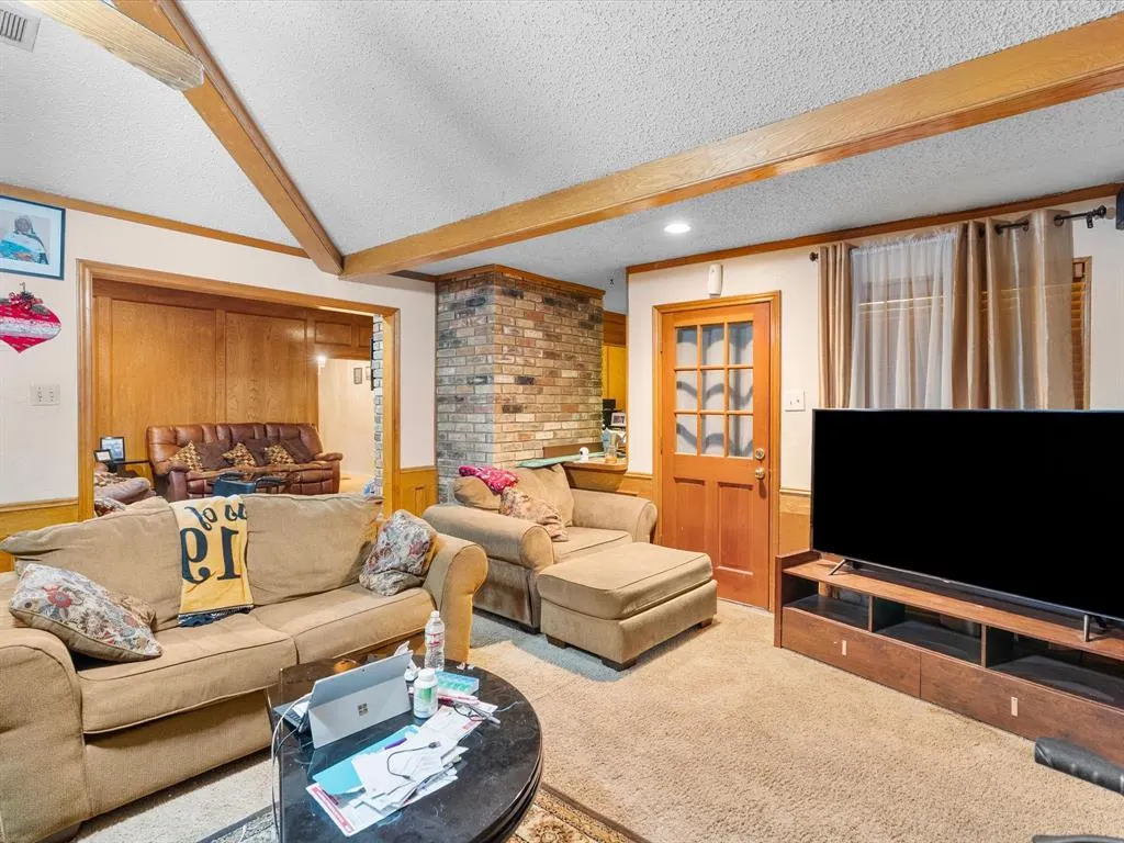5818 Winding Woods Trail