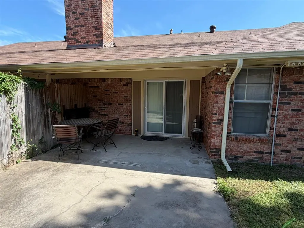 7706 Dentcrest Drive