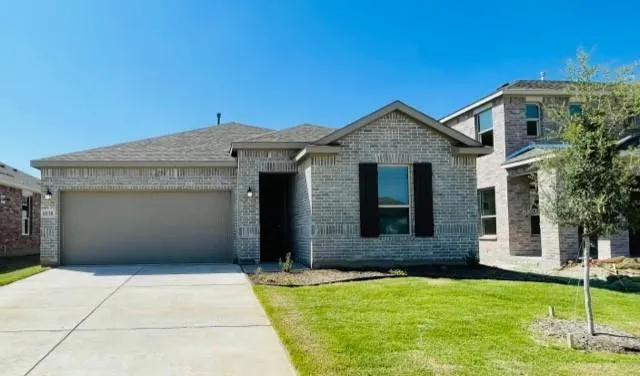 1838 Aslynn Circle