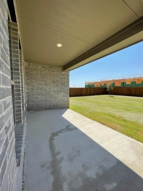 1838 Aslynn Circle