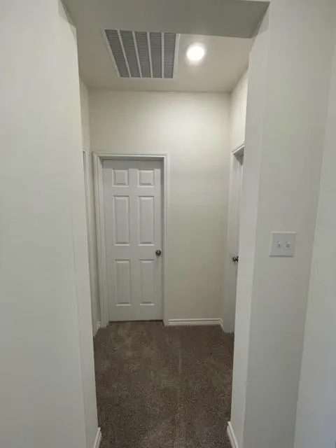 1838 Aslynn Circle