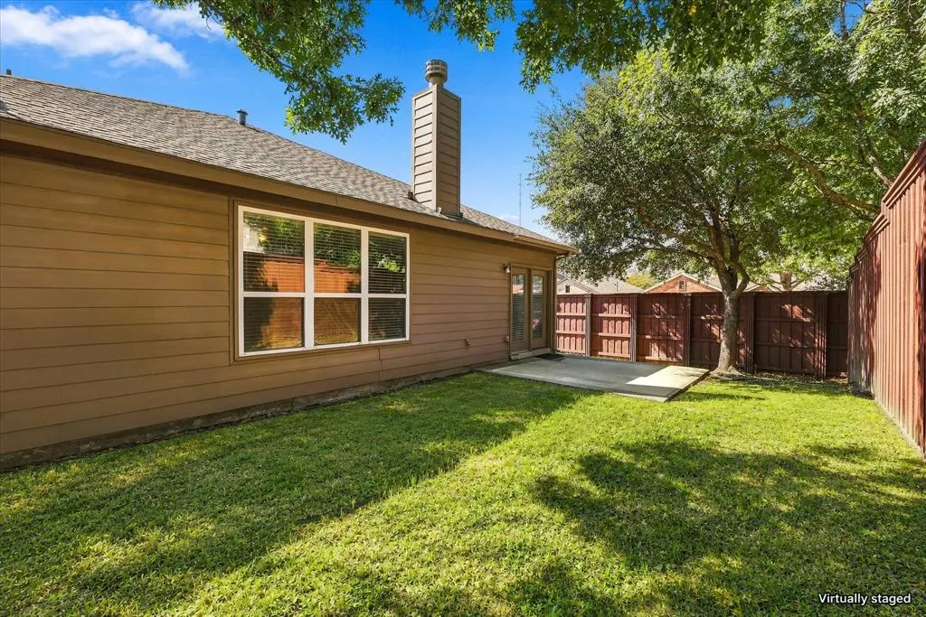 5832 Pebble Ridge Drive