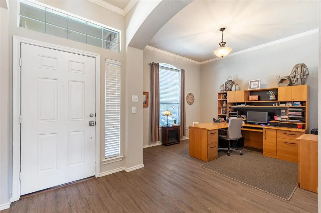 9429 Fairmont Drive