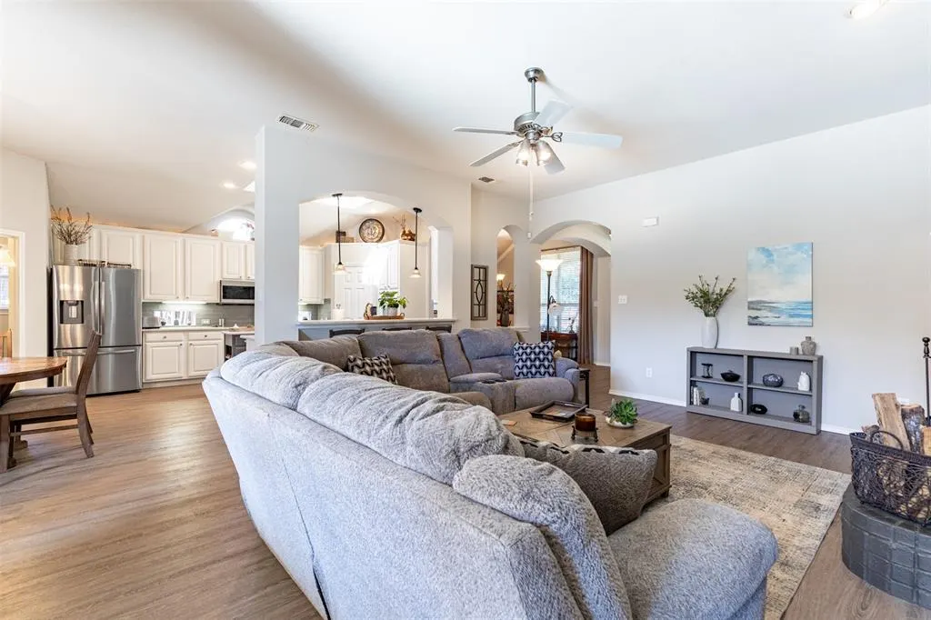 9429 Fairmont Drive