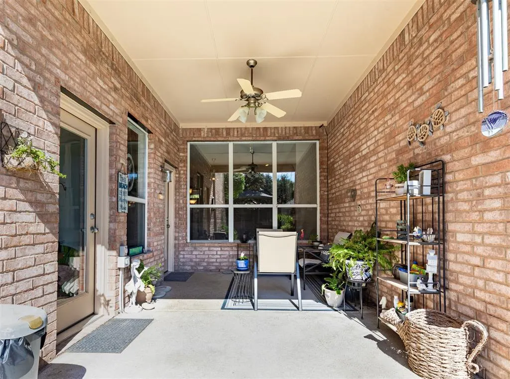 9429 Fairmont Drive