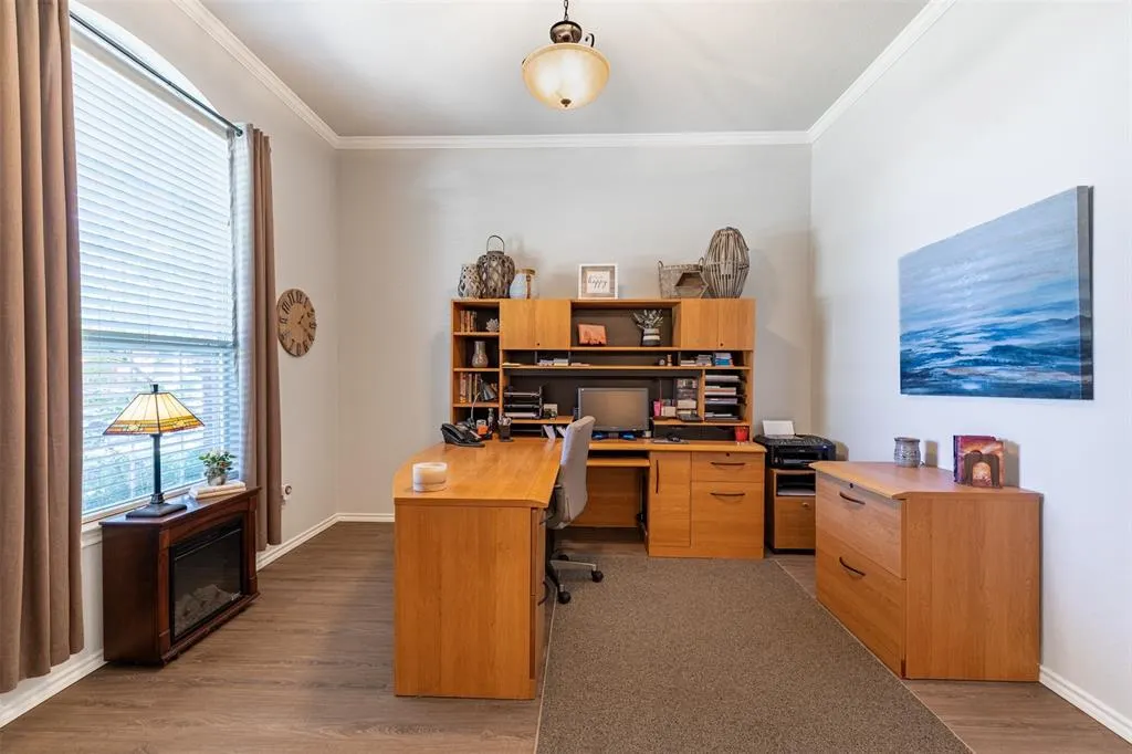 9429 Fairmont Drive
