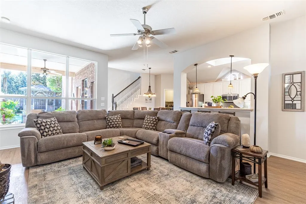 9429 Fairmont Drive
