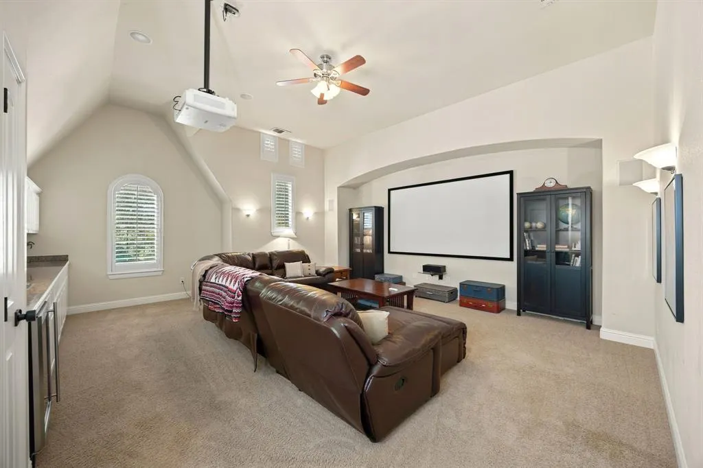 2908 Mountain Creek Drive