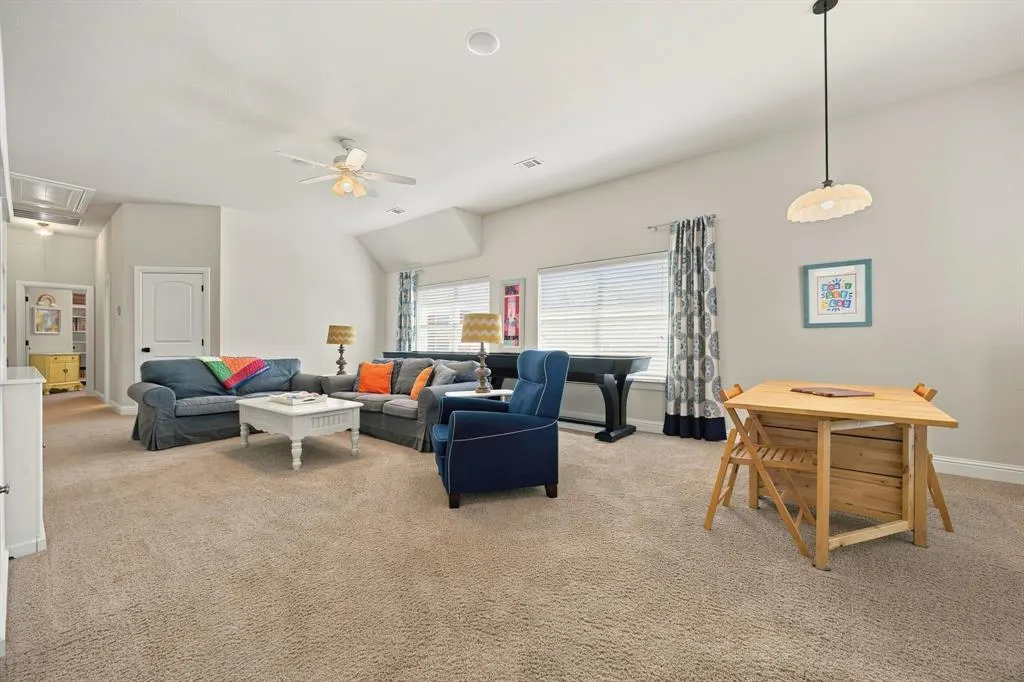 2908 Mountain Creek Drive