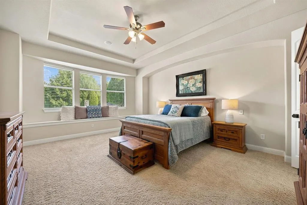 2908 Mountain Creek Drive