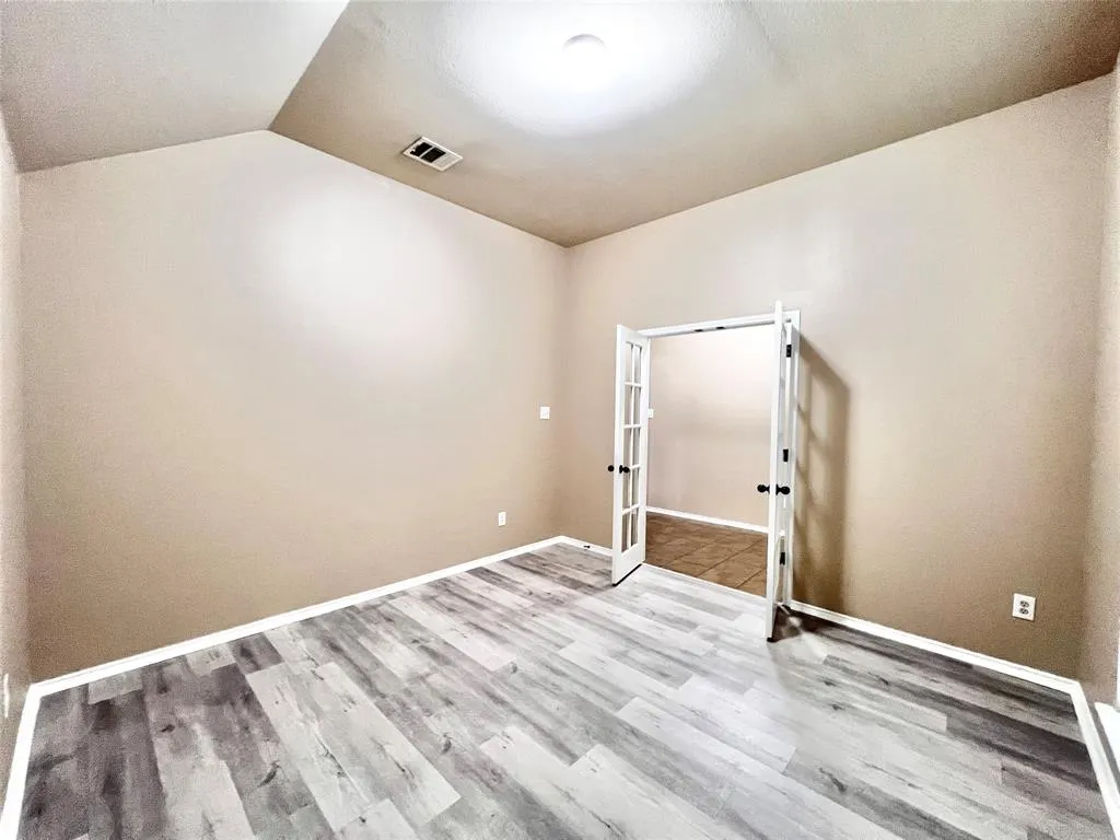5204 Bear Valley Drive